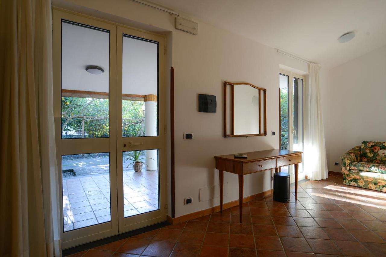 皮雅诺迪索伦托Agriturismo Piccolo Canyon公寓 外观 照片