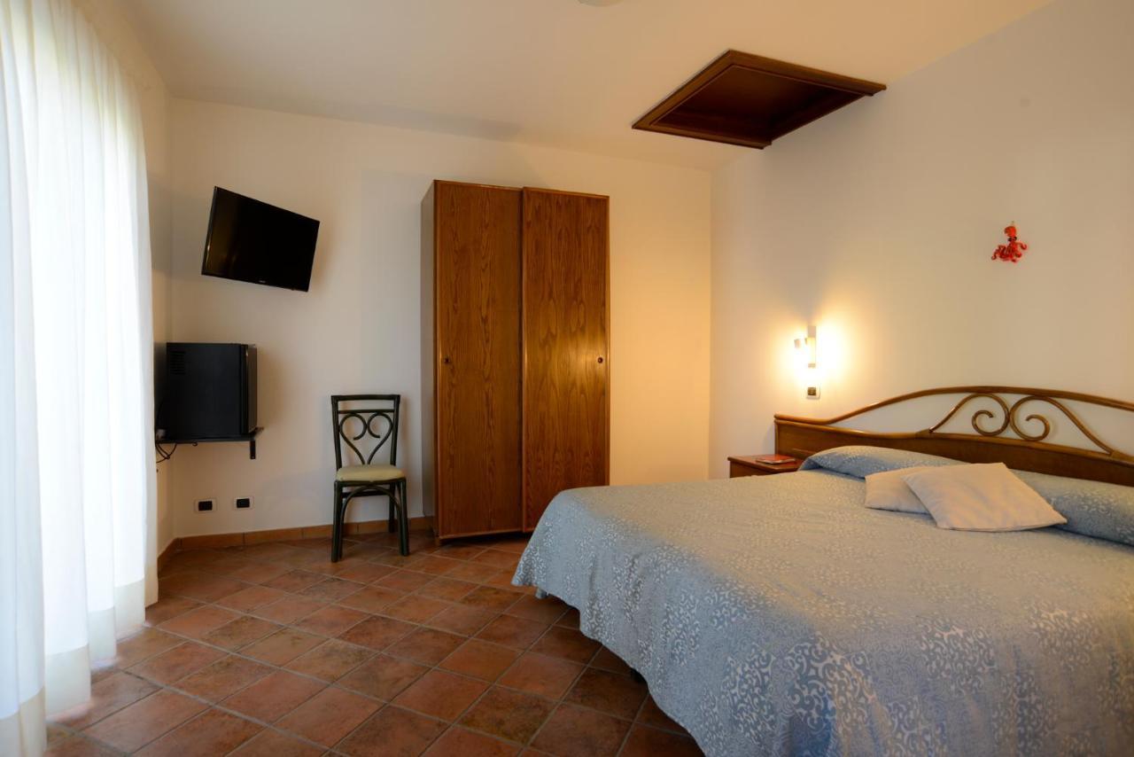 皮雅诺迪索伦托Agriturismo Piccolo Canyon公寓 外观 照片