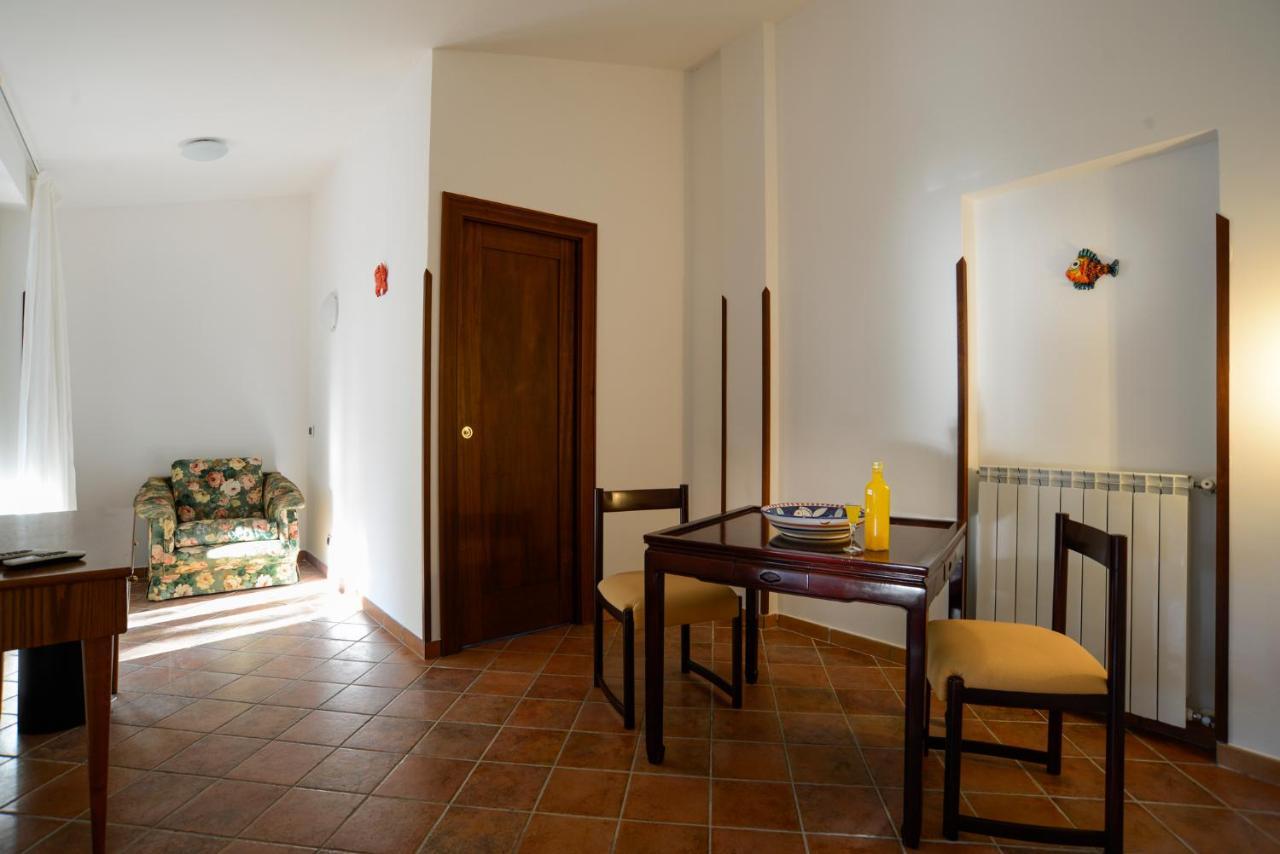 皮雅诺迪索伦托Agriturismo Piccolo Canyon公寓 外观 照片